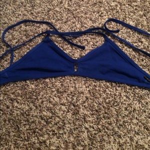Blueberry Jolyn vent tie back top